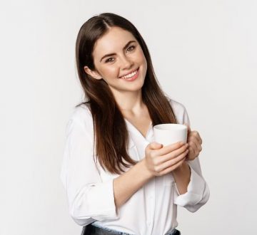 How Long After Teeth Whitening Can I Drink Coffee: Timing Matters!